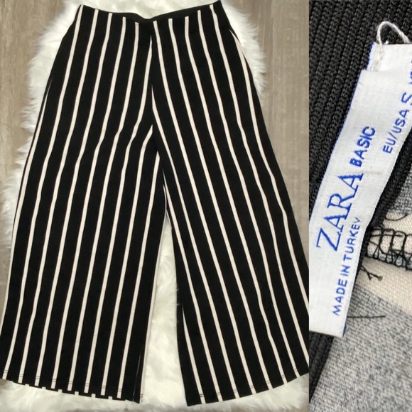 Zara Pants - ZARA Basics Wide Leg Palazzo Stripped B/W Pants S